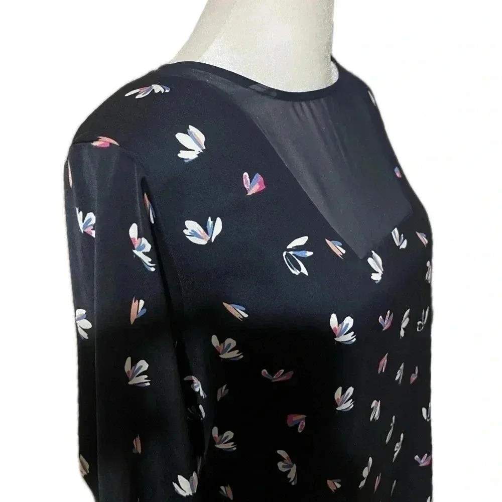 NWT Limited blue floral sheer neck blouse - large - Picture 6 of 11